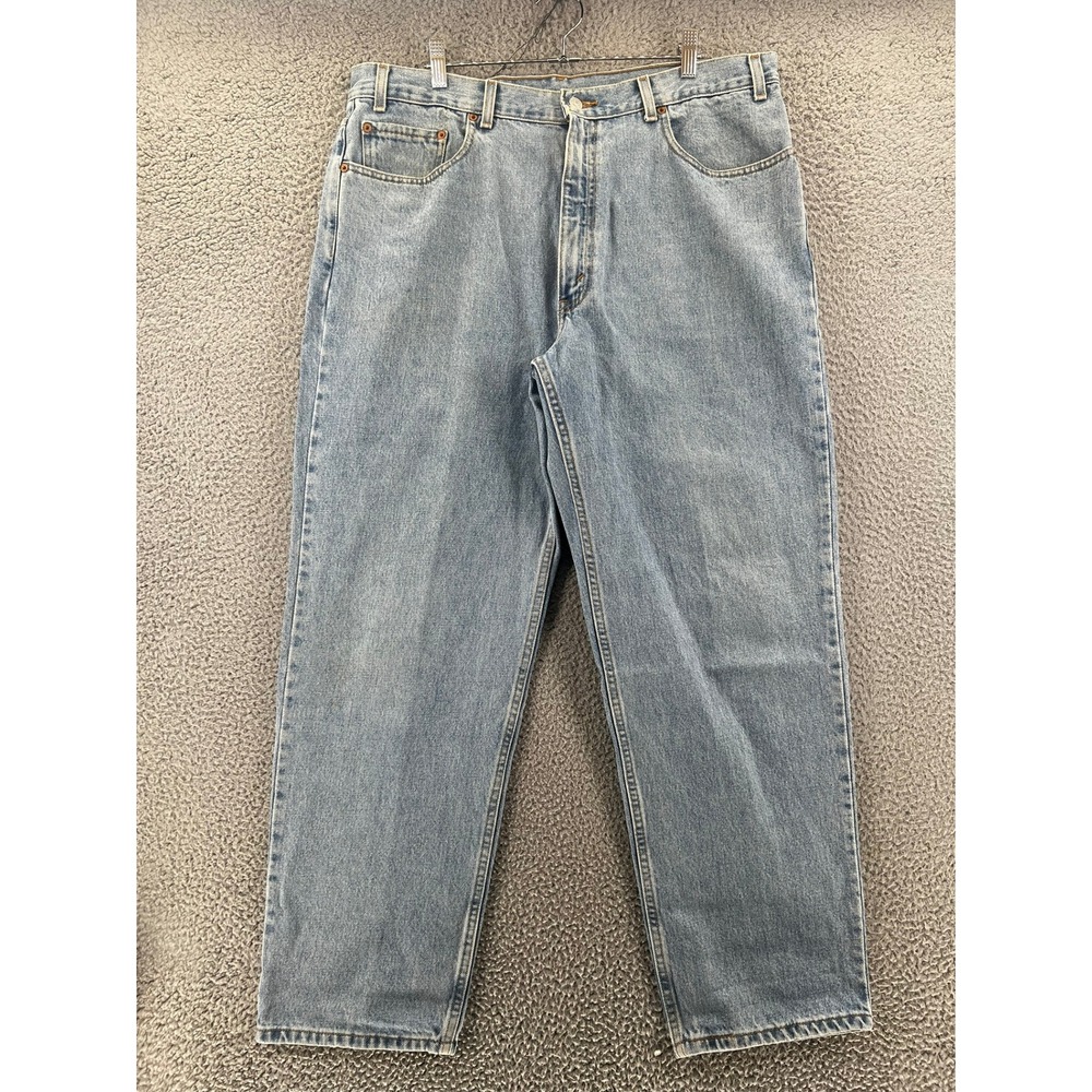 Levis 550‎ Relaxed Fit Jeans Men 37x31 Light Wash Blue Denim Tapered Leg READ